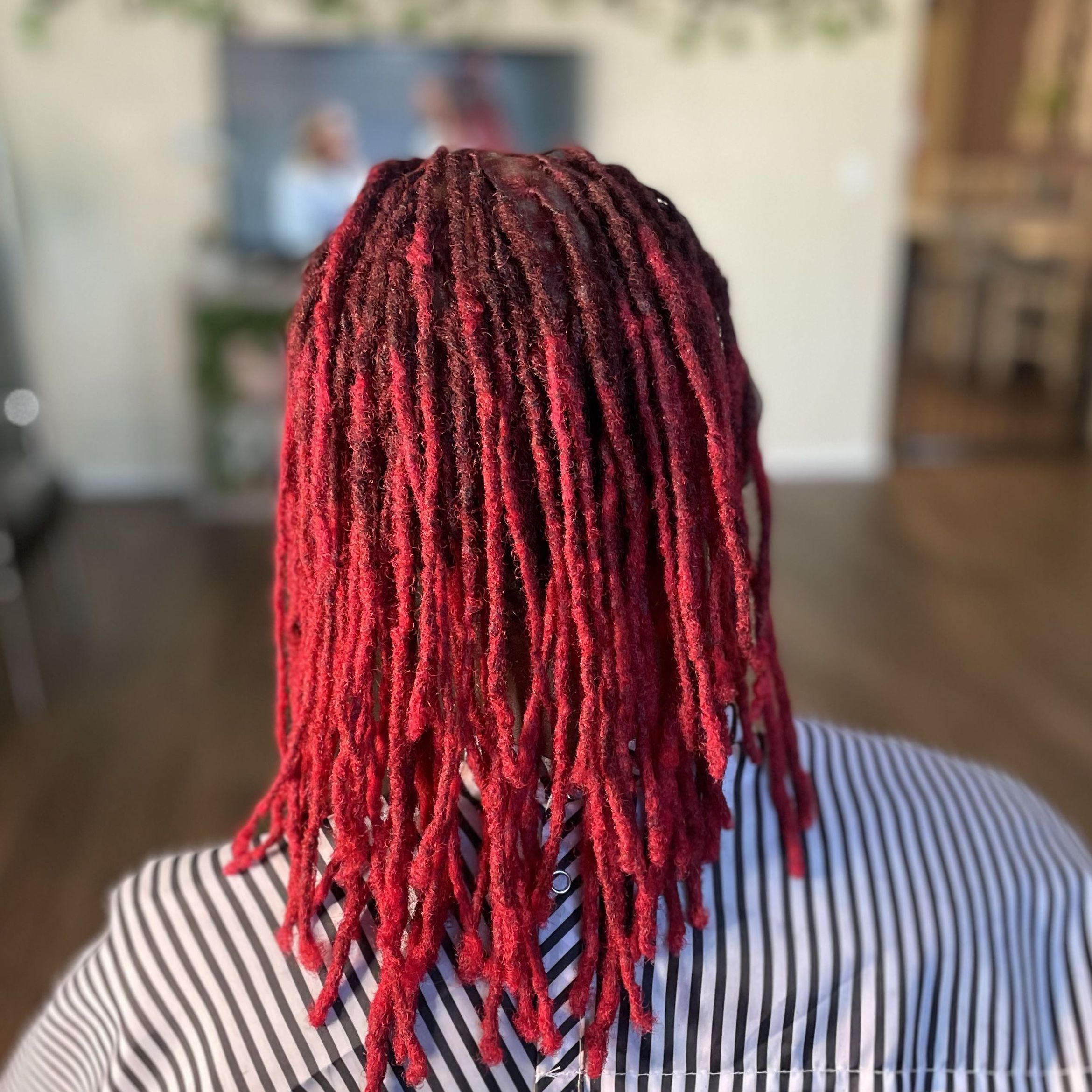 Loc Color Service