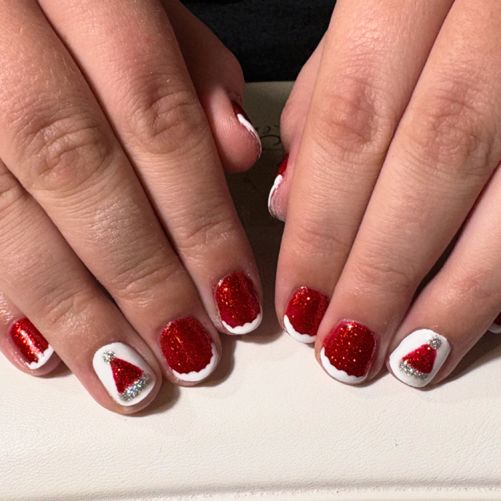 Minimal Design Gel Manicure at Polished Fate in Linthicum Heights, MD