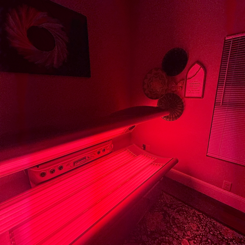 Red Light Single Session-15 Minutes at Balance and Renew Neurotherapy in Shelbyville, TN