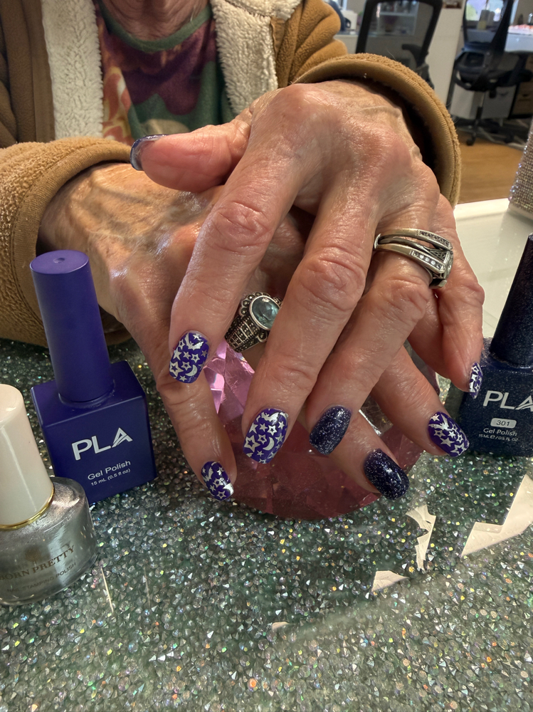 Acrylic Fill 2 weeks at Jenn Oleshak in Gardnerville, NV