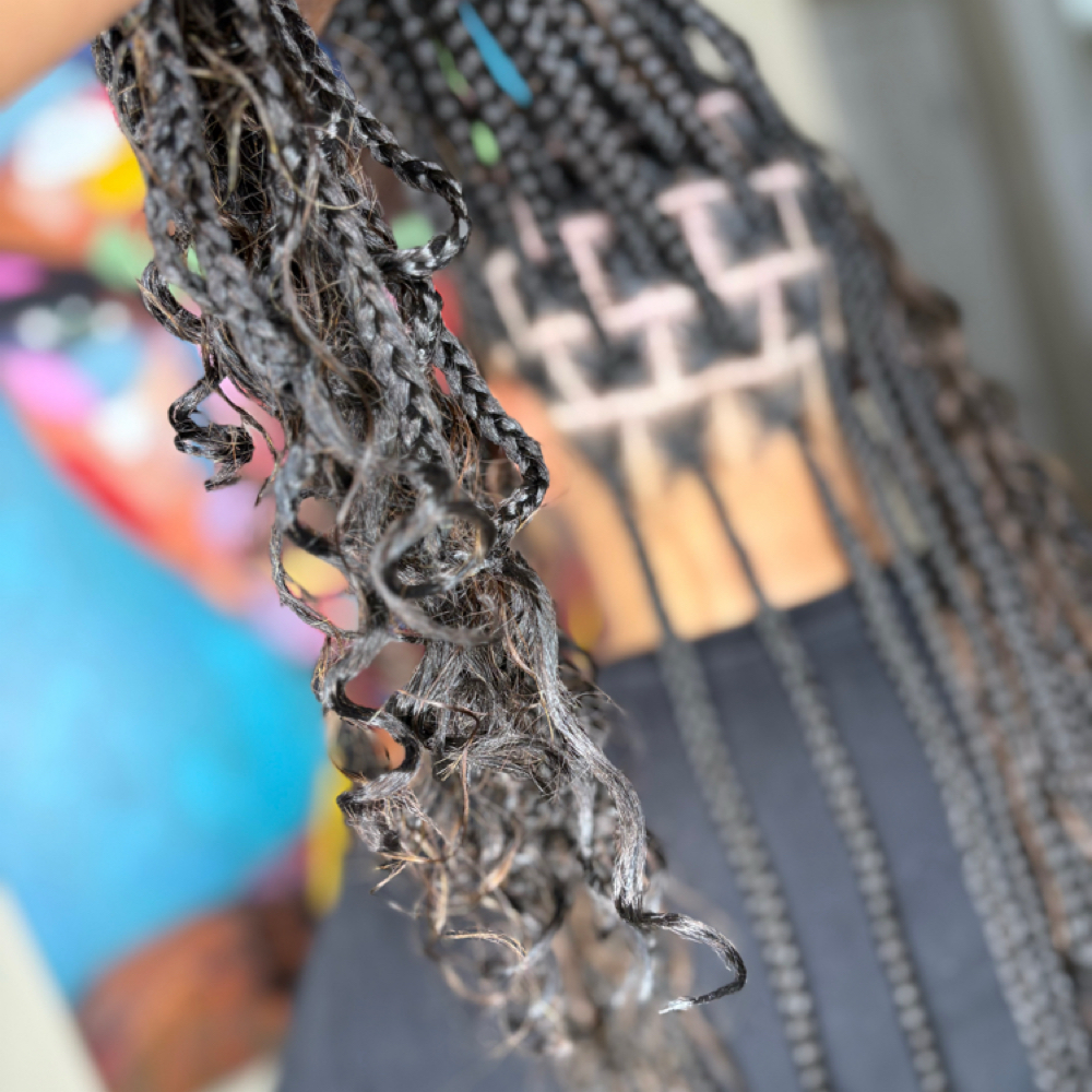 Knotless Braids or Miracle Knots at The CurlCode🔐 in Lexington, KY