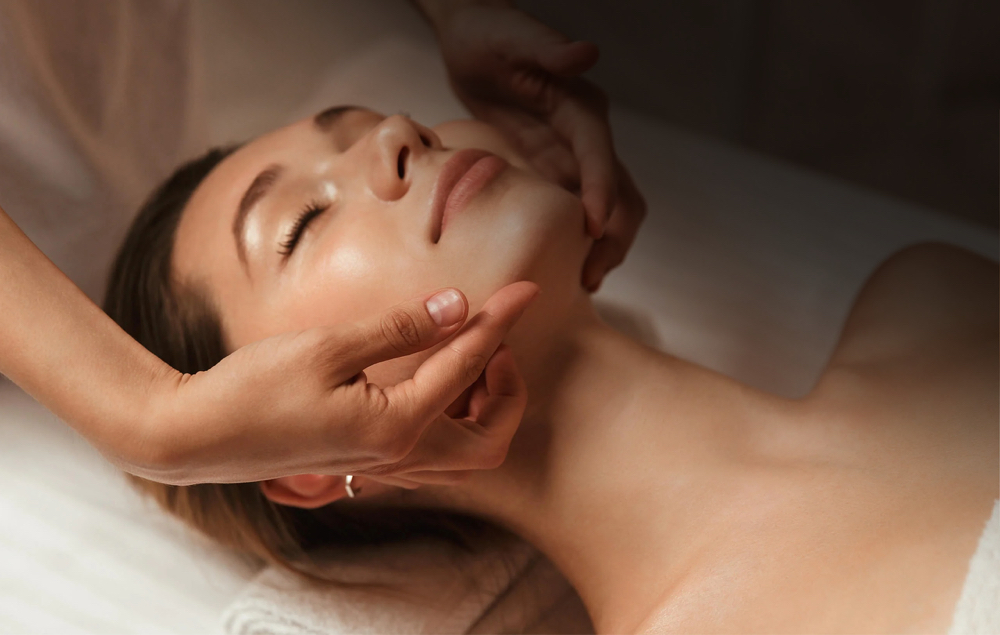 Customized Facial Massage at The Youthful Face in Plainfield, IL