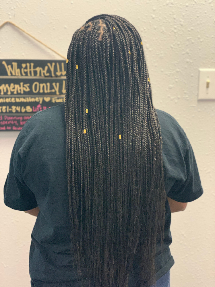 Small Knotless