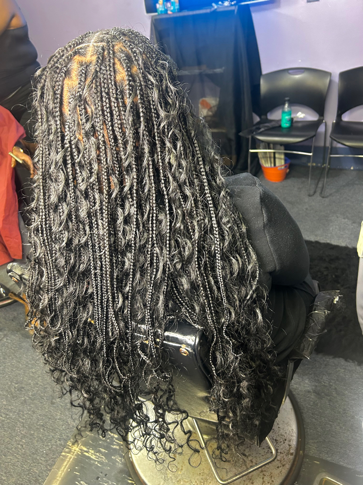 Small Boho Knotless