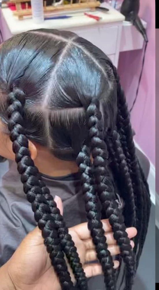 Jumbo Knotless Braids