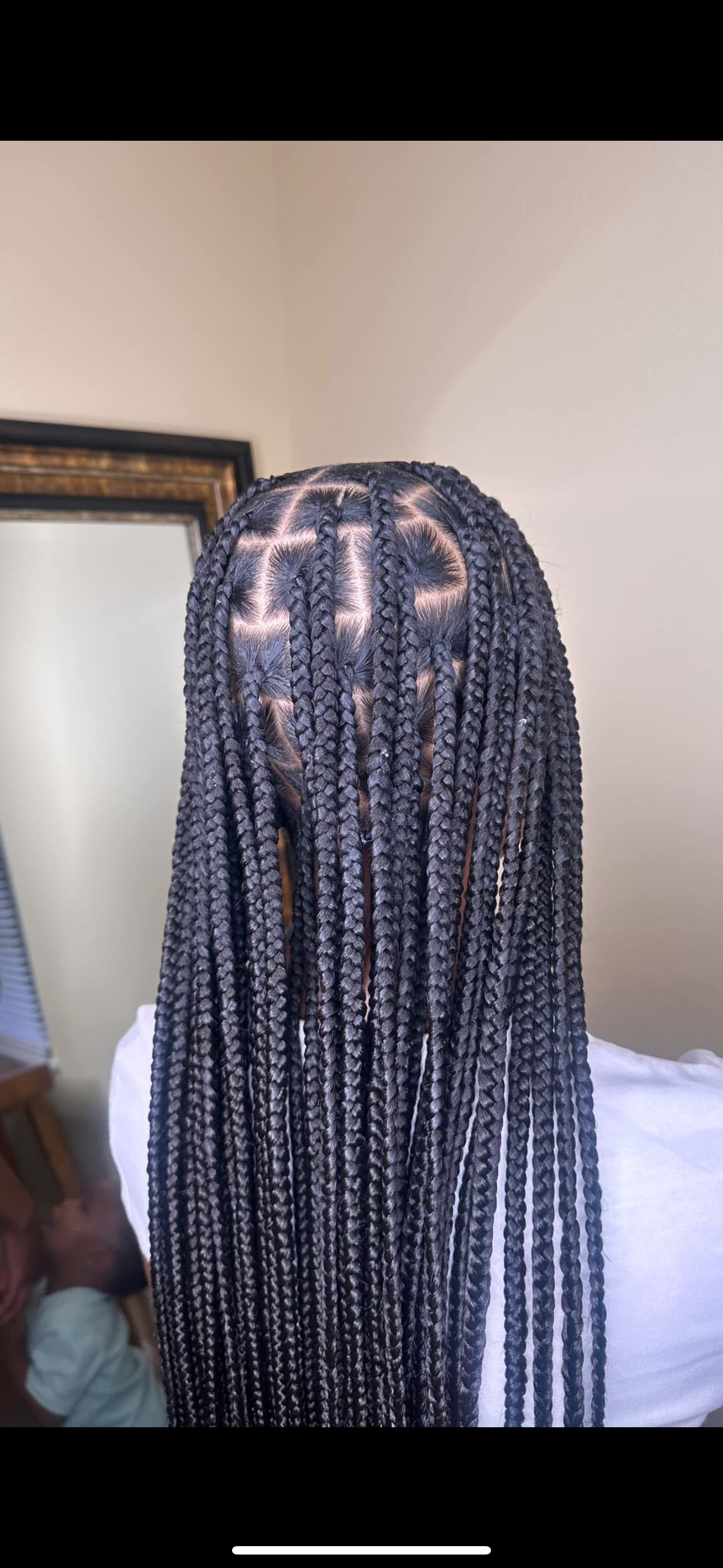 Medium Knotless