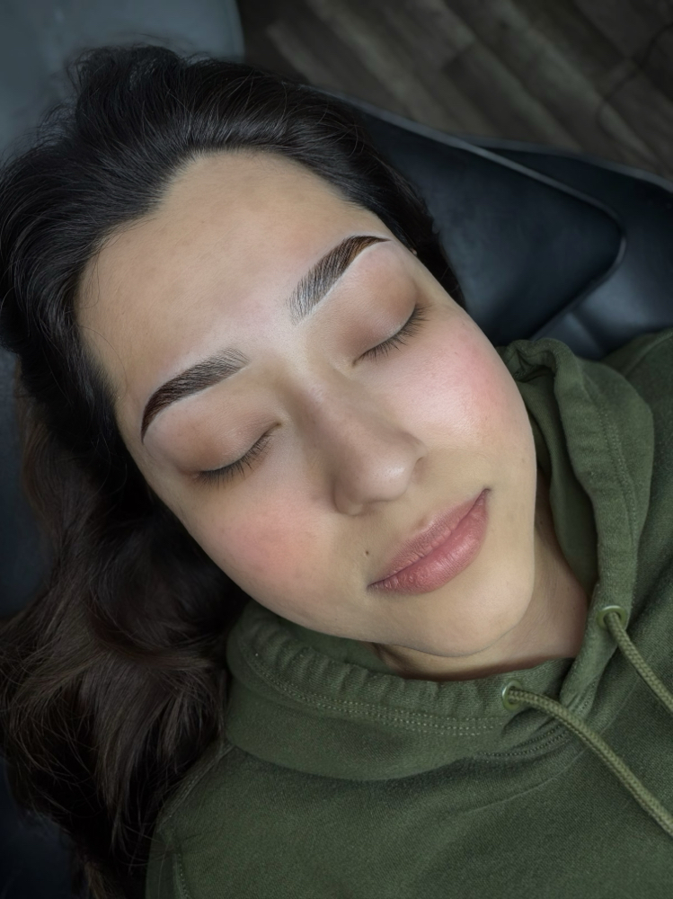 Brow Lamination + Tint