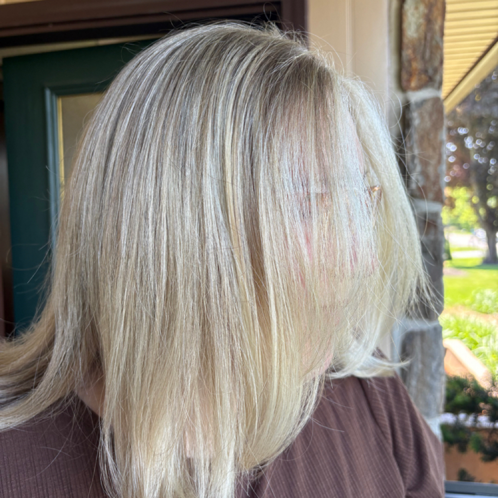 Full Highlight 💛 at Mane & Taylored Hair in Lititz, PA