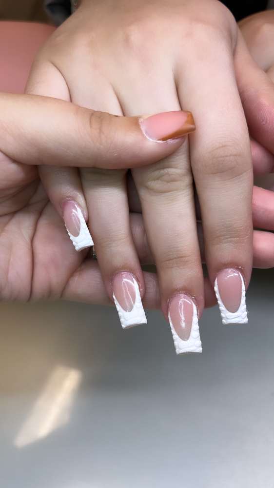 Medium Nails at BeautyByJxde in Portland, OR
