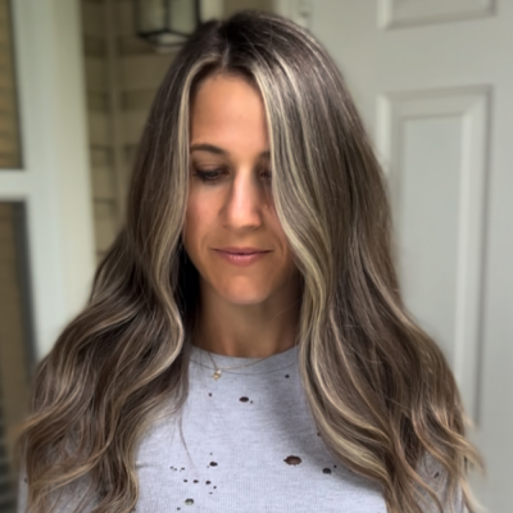 Mini Custom Color at Elisabeth The Stylist in Matawan, NJ