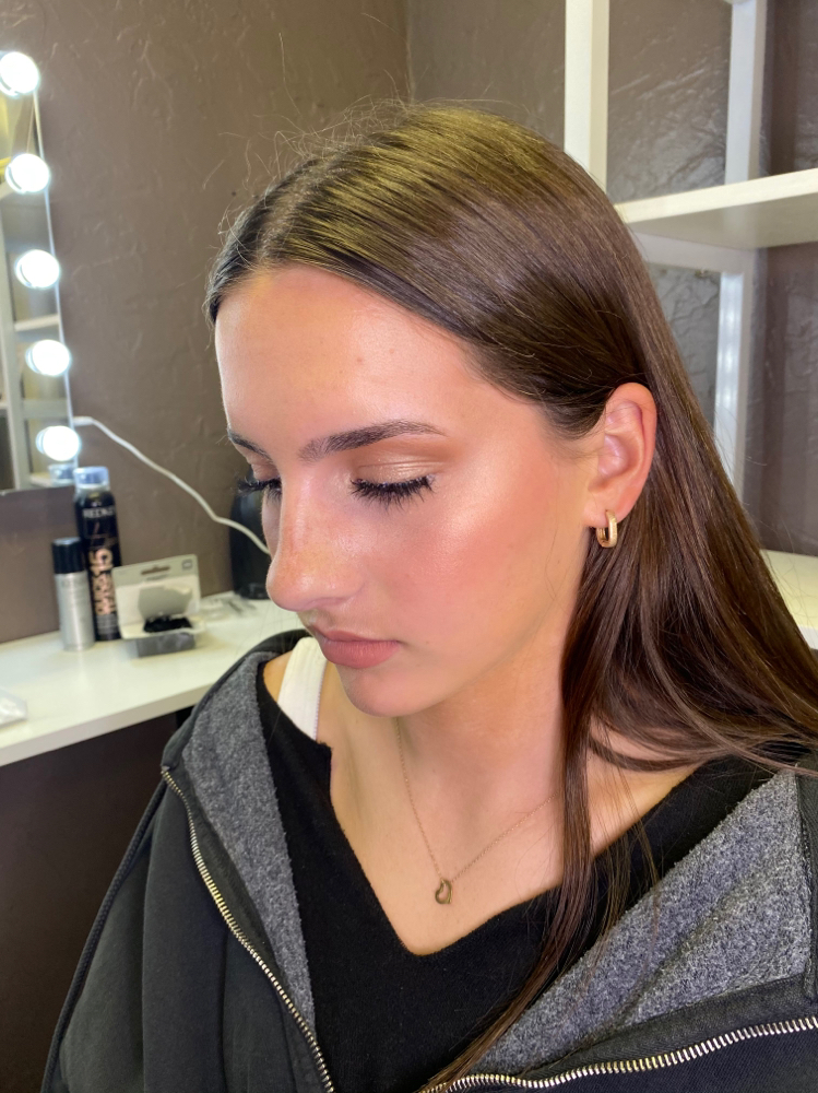Airbrush Makeup