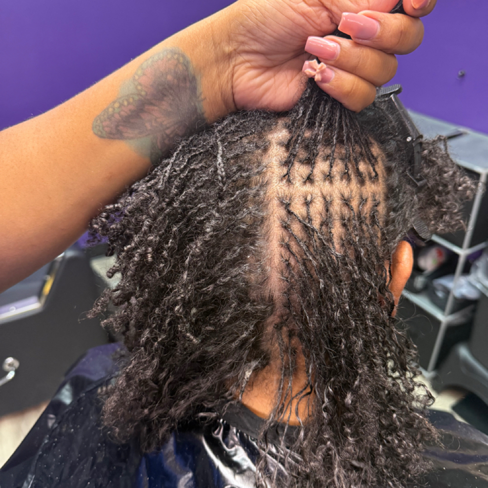 Micro Loc Retie/Maintenance at The Haze Effect in Greensboro, NC