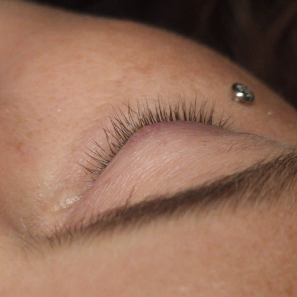 Lash Extension Removal at The Devil's Lashocate, UV Lash Retention Specialist in Bardstown, KY