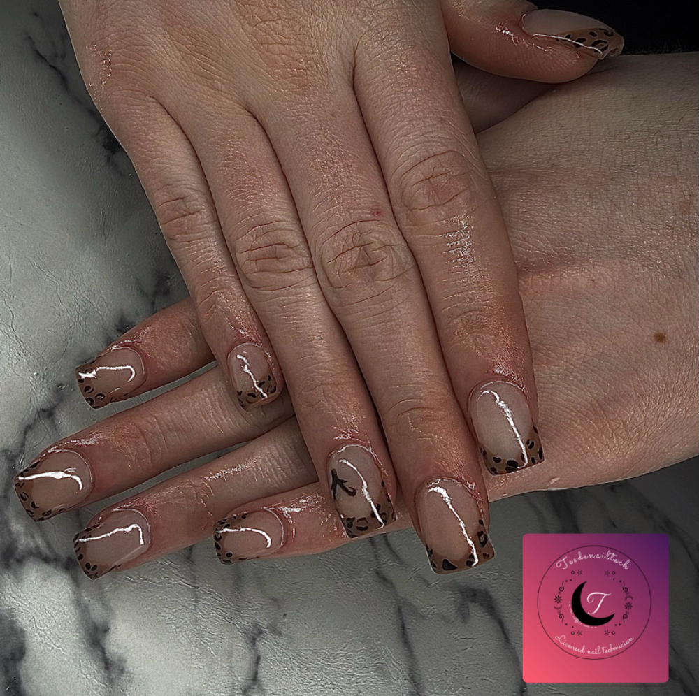 Polish Change at TeeDeNailTech in Pensacola, FL