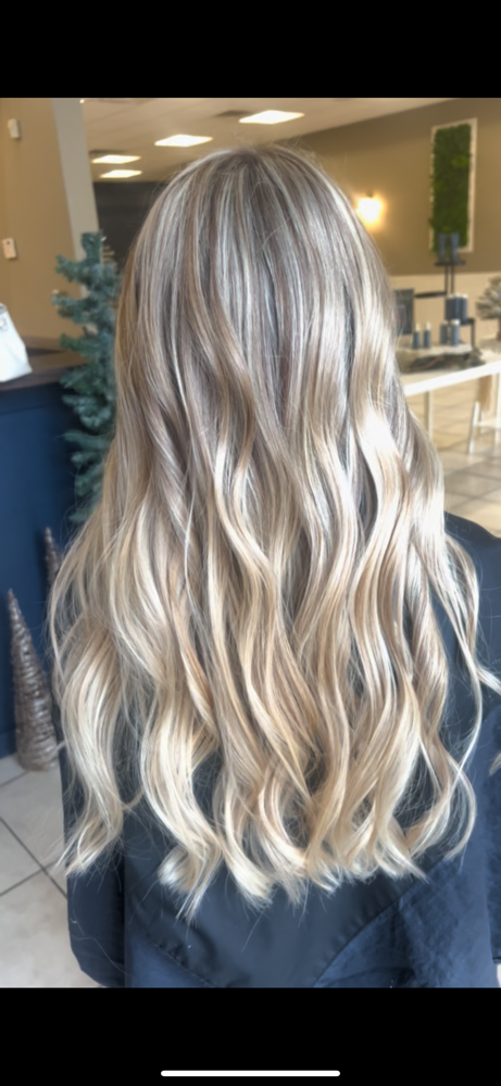 Full Babylight at Graceful Beauty Hair Salon in Shepherdsville, KY