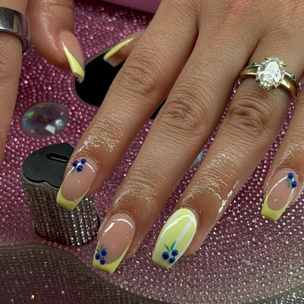 Xs Sizes 0-1 (Minimal Design) at Sets by karla in El Paso, TX
