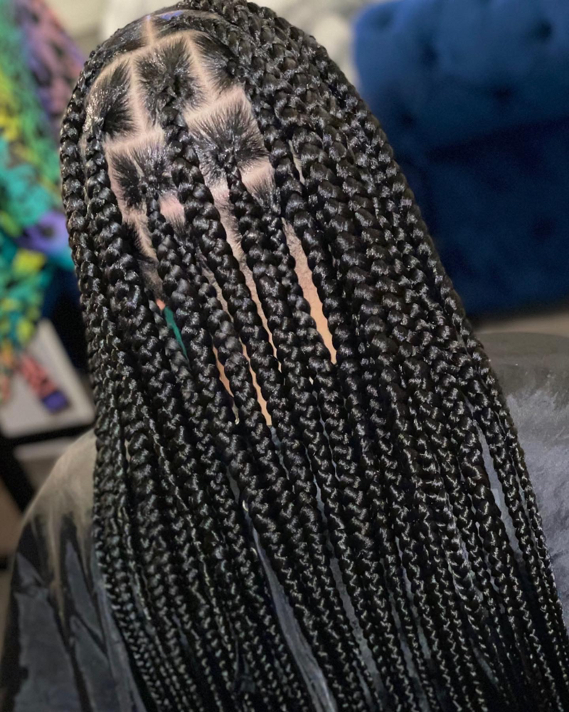 Medium Knotless