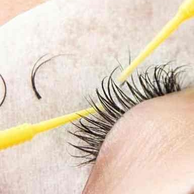 EYELASH REMOVAL WITHOUT EXTENSION