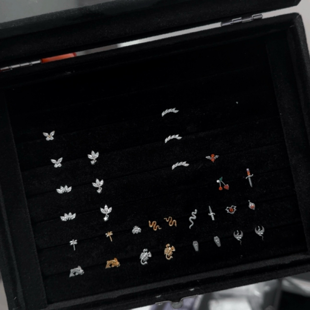 Jewelry Change at PiercingSiren in Waukegan, IL