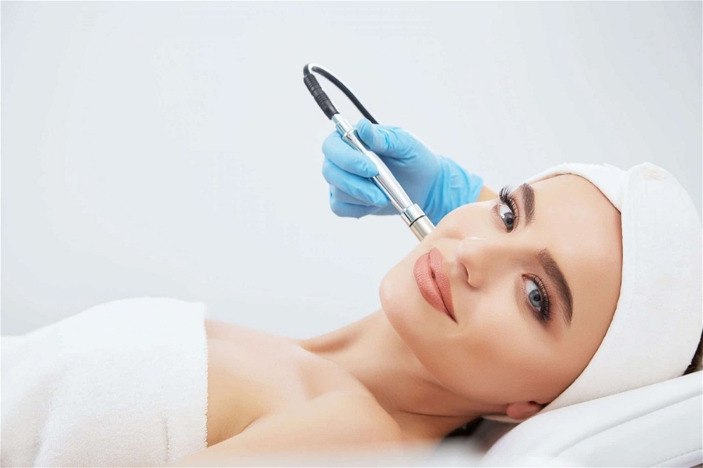 Microdermabrasion Facial