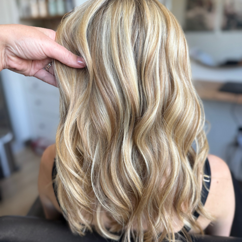 Wash + Style at Oak + Honey Studio Salon in Murray, UT