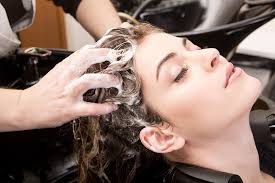 Shampooing/Conditioning