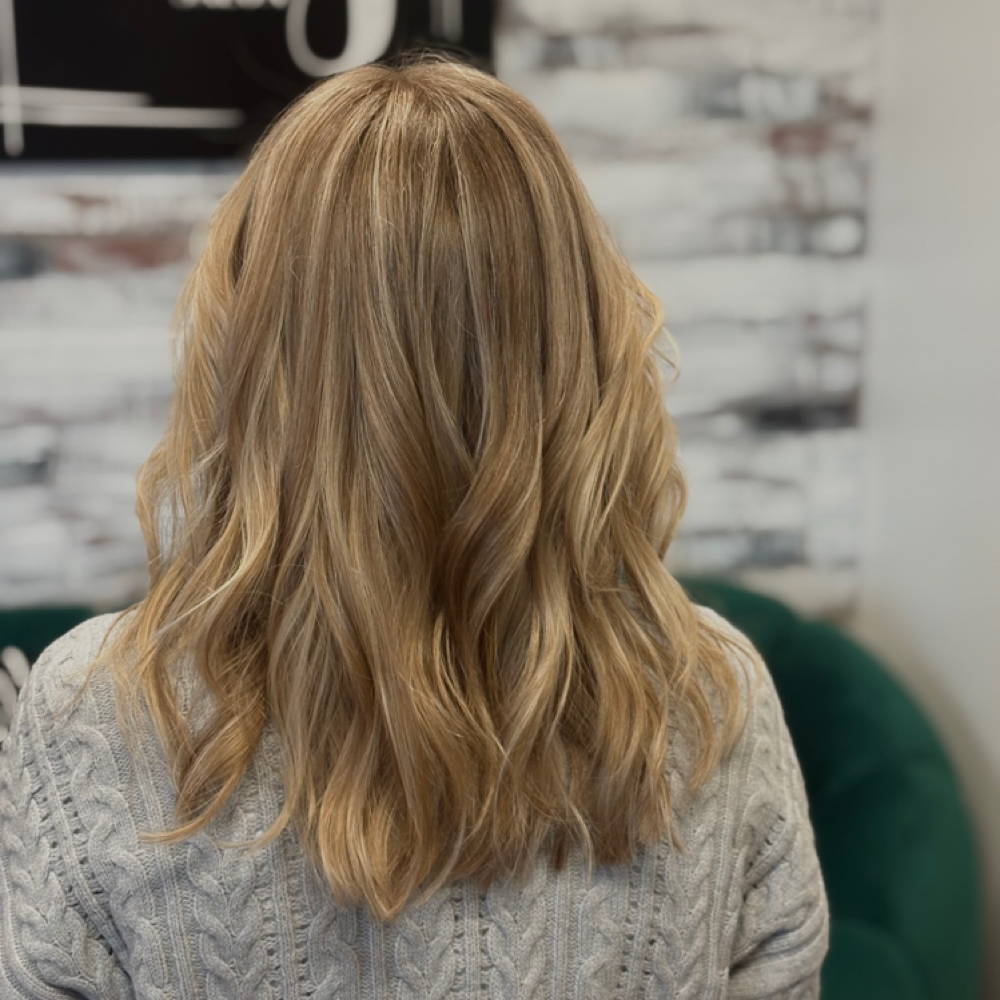 The Blonding Package at Alexis  Toombs in Smyrna, TN
