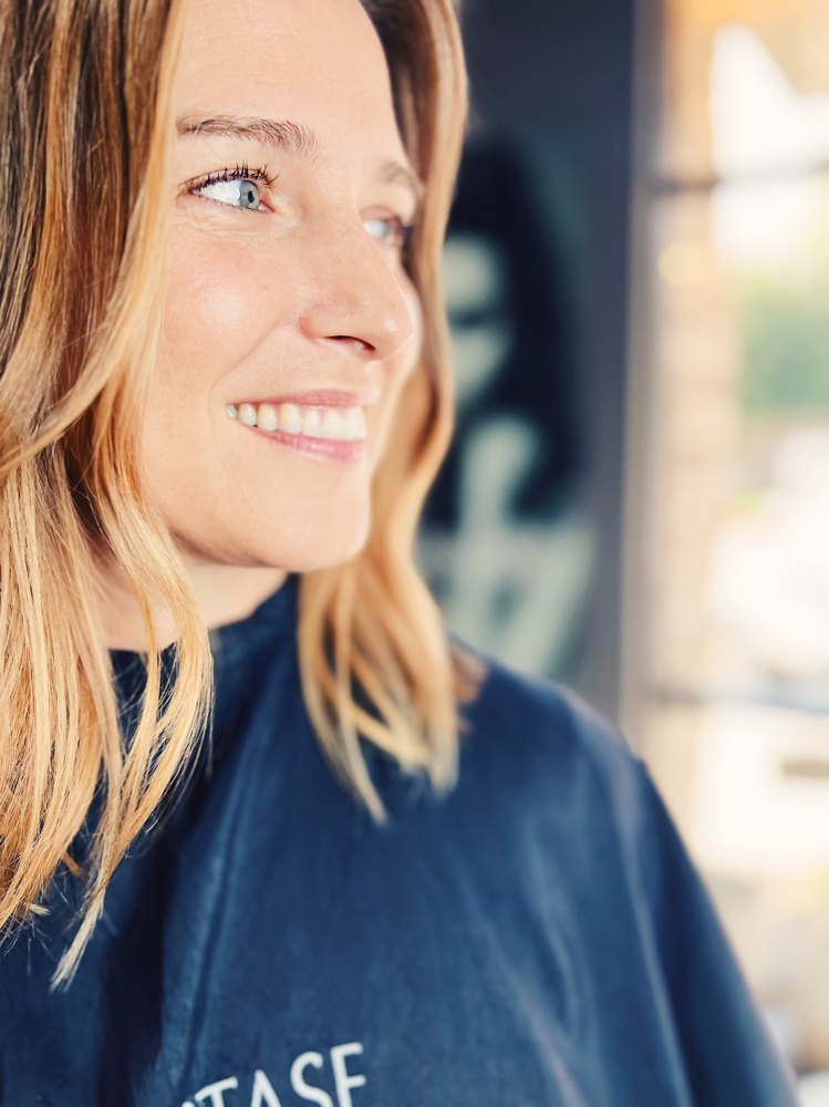 Woman’s haircut