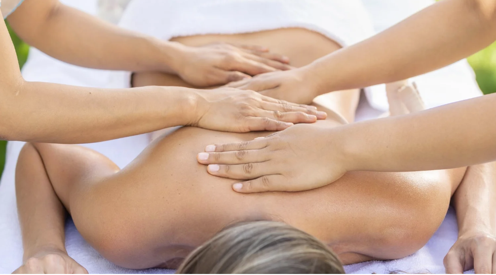 Four hands -60min（2 therapists）