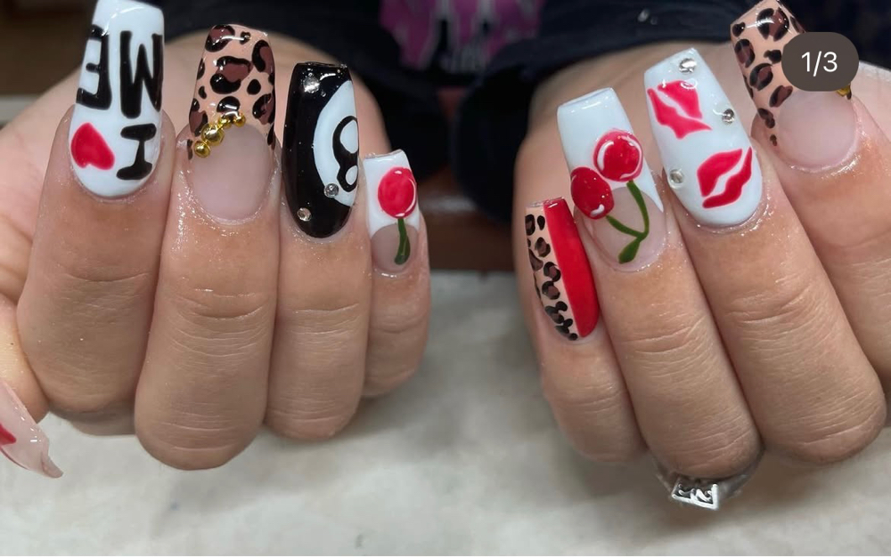 Nail Art Customization