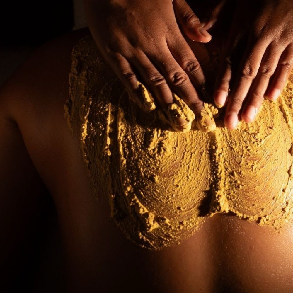 Aromatherapy Body Scrub at Étoile Briyan in Malden, MA