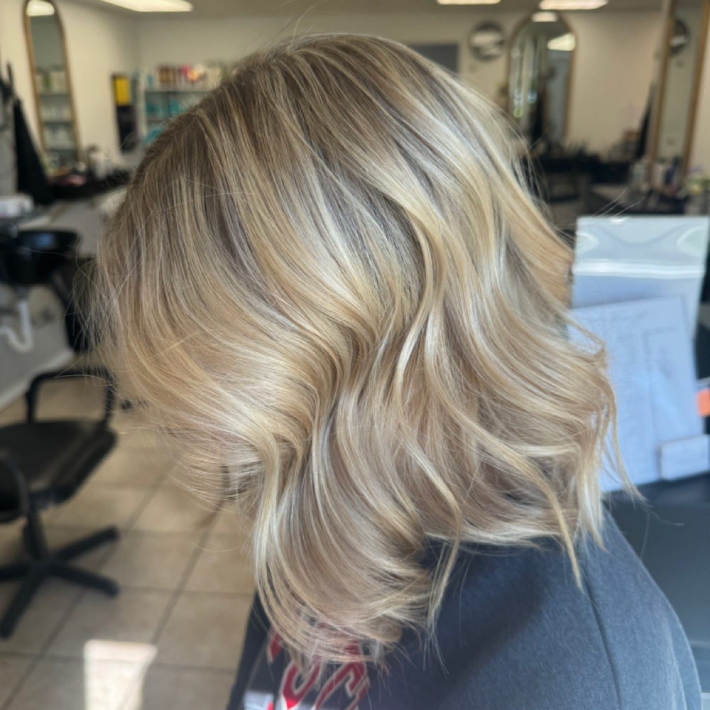 Gloss Refresh at Beauty by Jaycee in Lima, OH