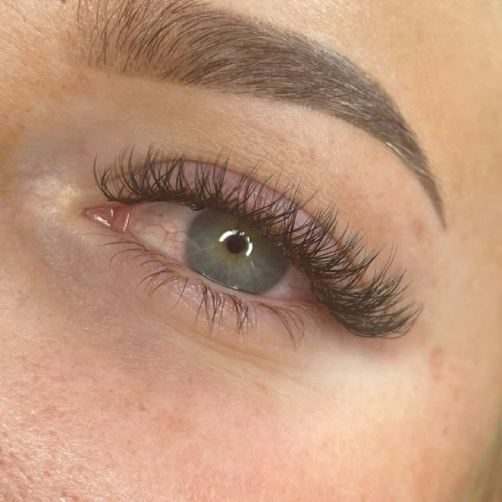 YY Full Lash Set at Black Cactus Body Bar & Boutique in Mount Juliet, TN