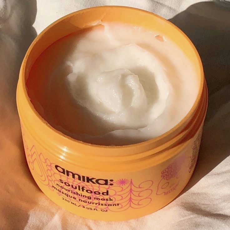 Amika Moisture Mask