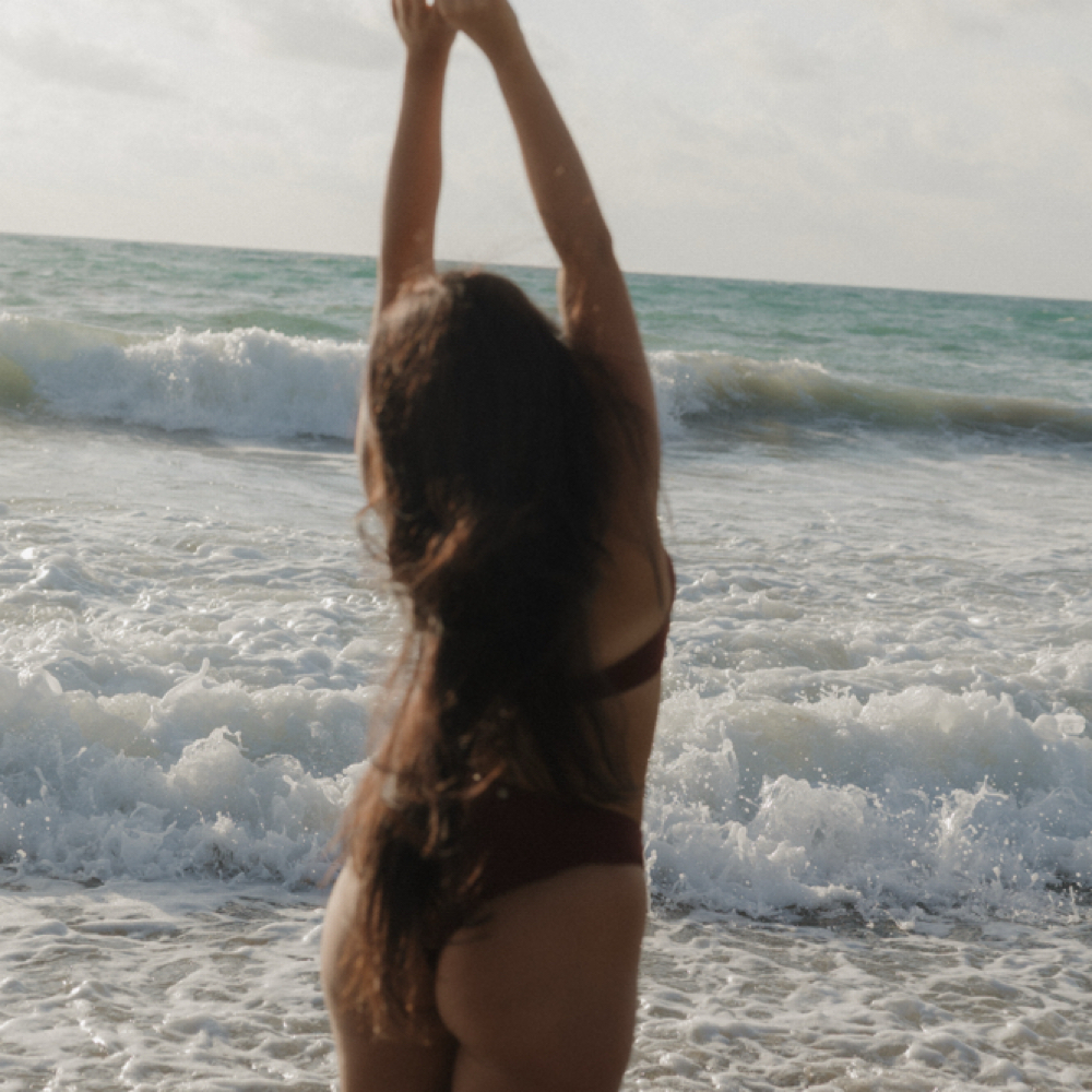 Aurea Signature Tan - Studio at Aurea Tans in Lake Worth, FL