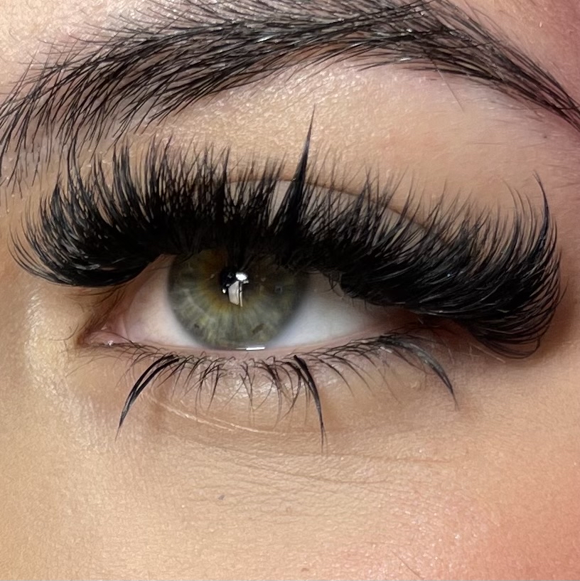 Bottom Lashes