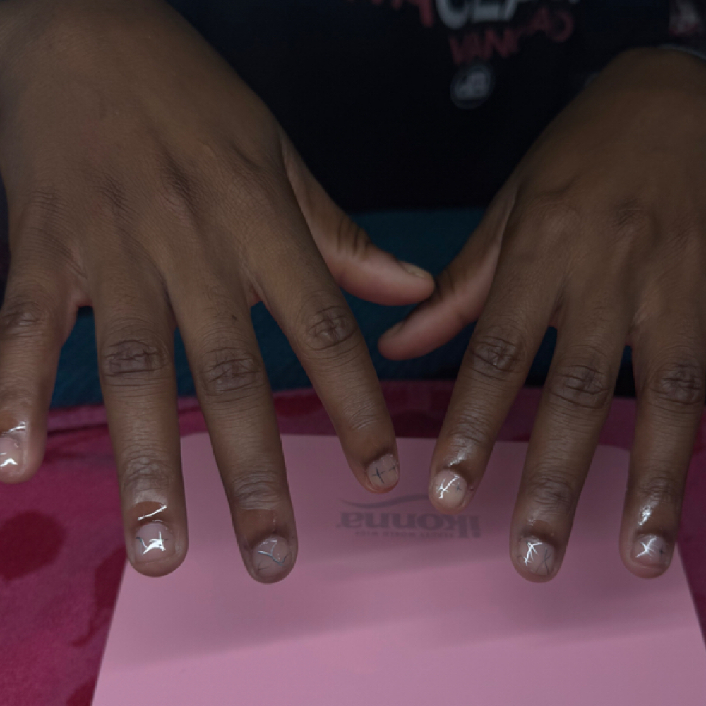 Men’s Manicure at Reyes Styles Barbershop & Salon in Salisbury, MD