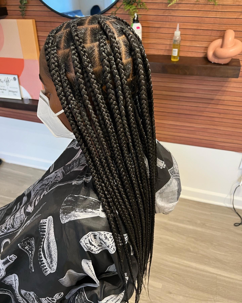 Medium Knotless Braids