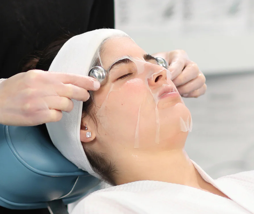 Hydra Medic Facial