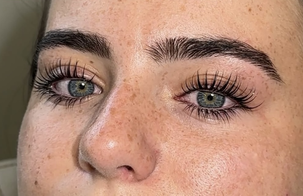 Top & Bottom Lash Lift & Tint