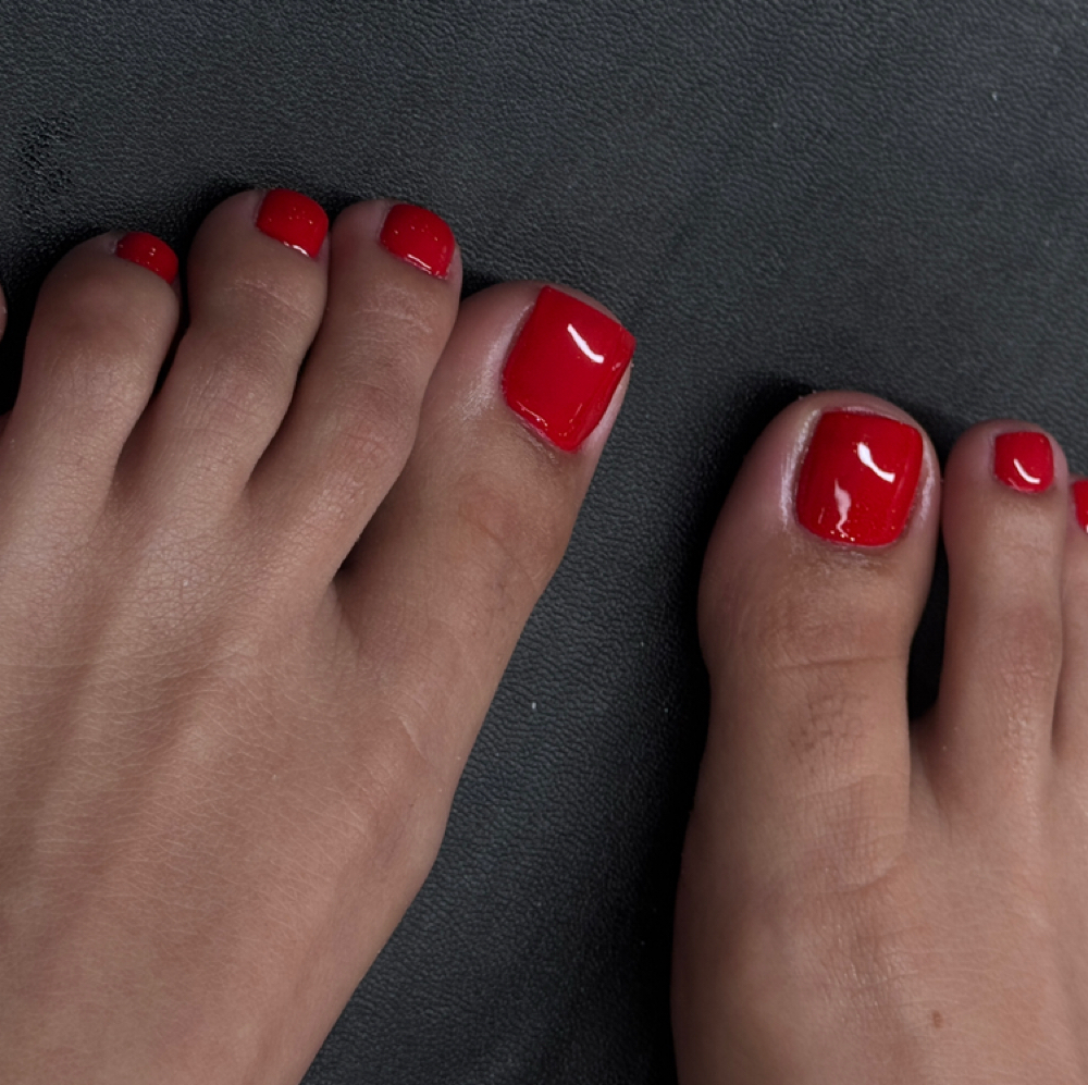 Dry Pedicure at Nails by Noa in Las Vegas, NV