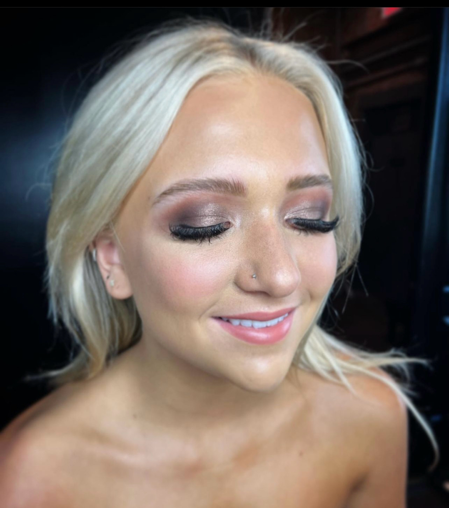 Special Event Makeup (wedding, prom,photo shoot etc.)
