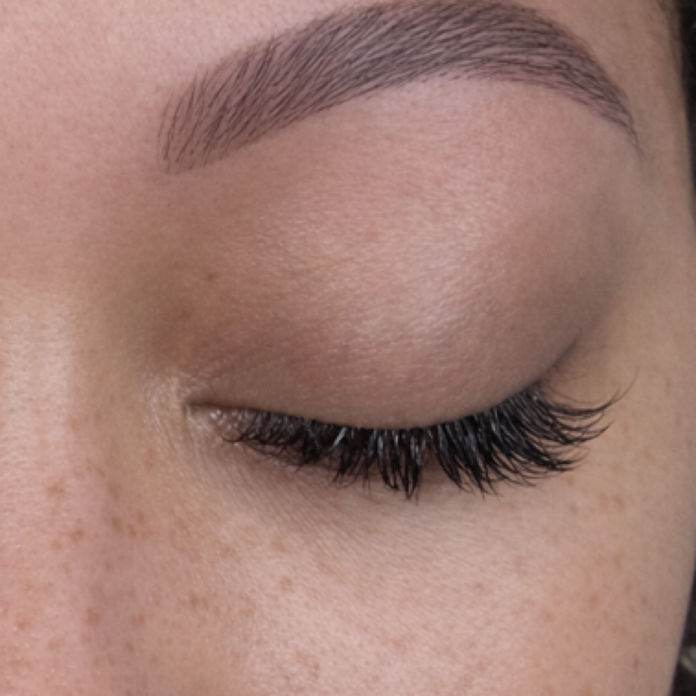 Classic 3 Weeks Fill at EverLash Georgetown by Huyen Pham . 1010 Wisconsin Ave NW Suite 330 in Washington, DC