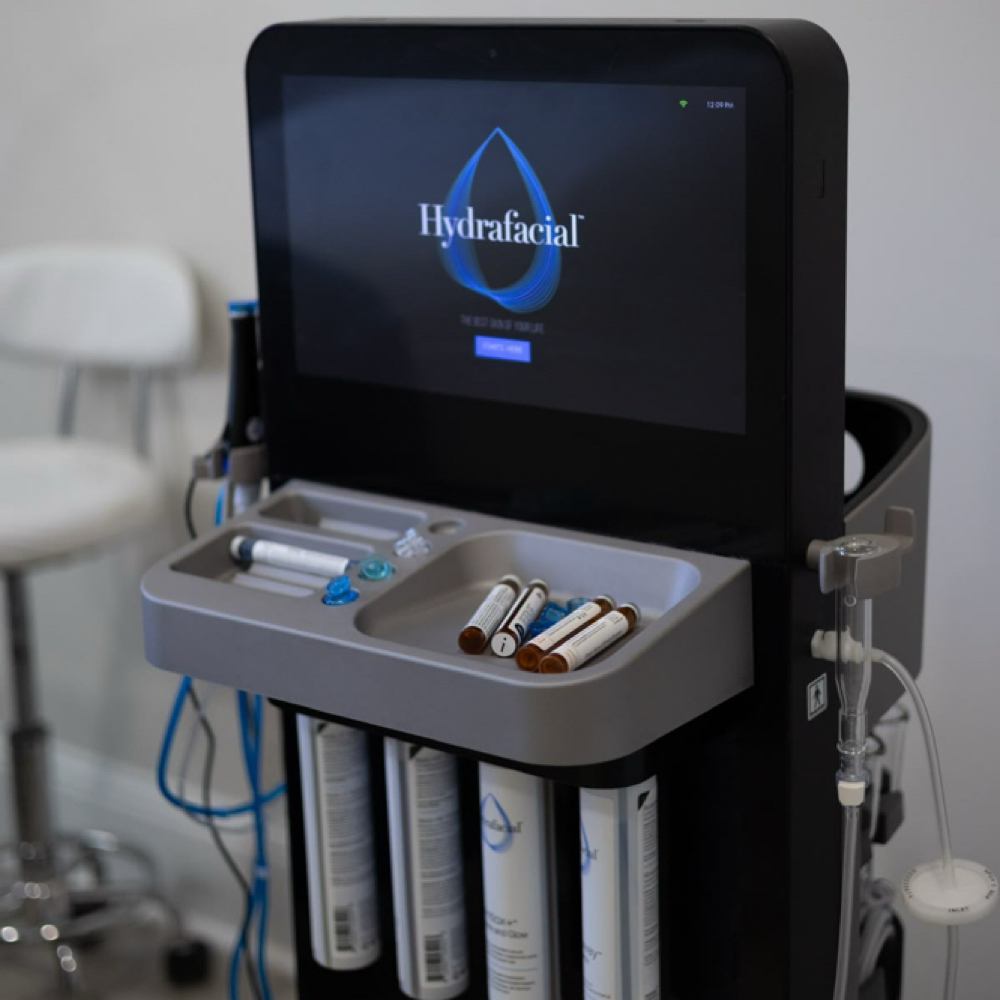 Express Hydrafacial at B.E. Aesthetics in Port Saint Lucie, FL