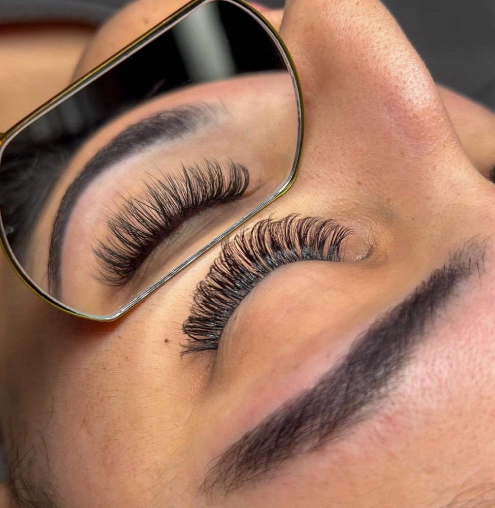 volume lash fill