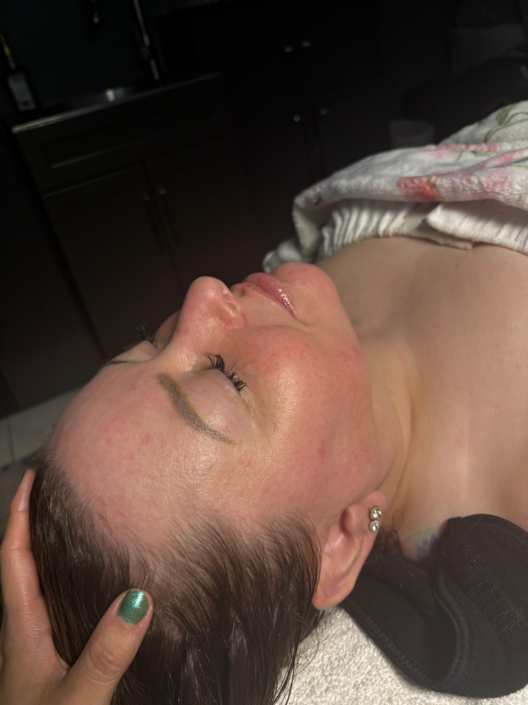 Glow And Go Facial