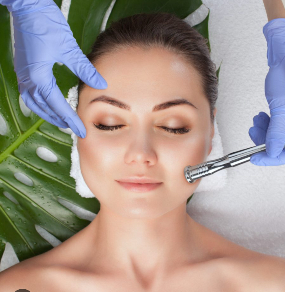 Diamond Glow Facial