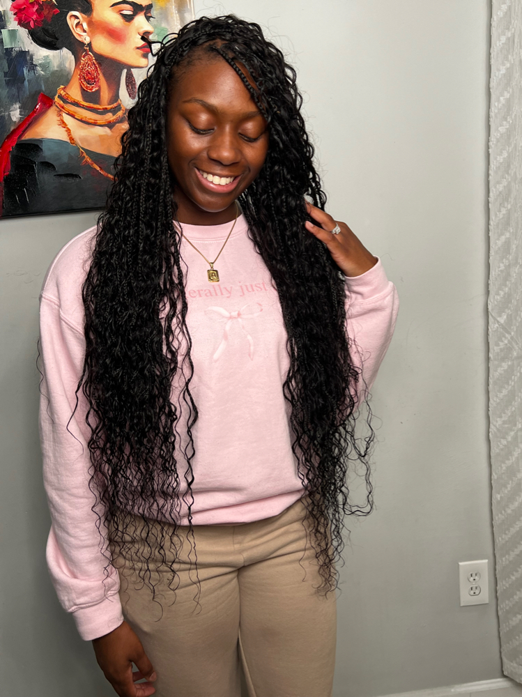 STANDARD WAIST LENGTH 4 bundles at Celia Braids in CHARLOTTE, NC