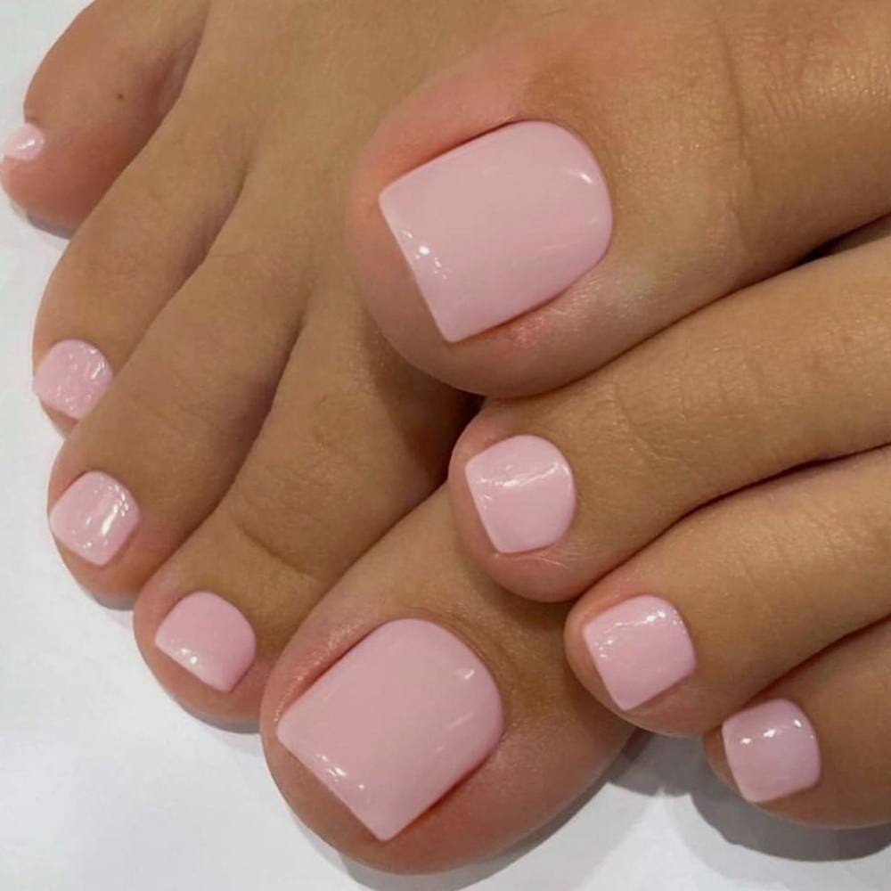 Express Gel Pedicure at Luxe by Hanna