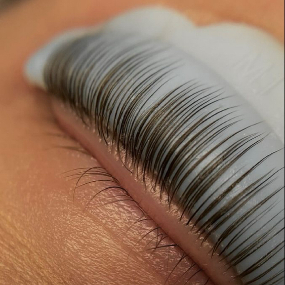 Lash Lift at KLM Beauty Bar in Salem, OR